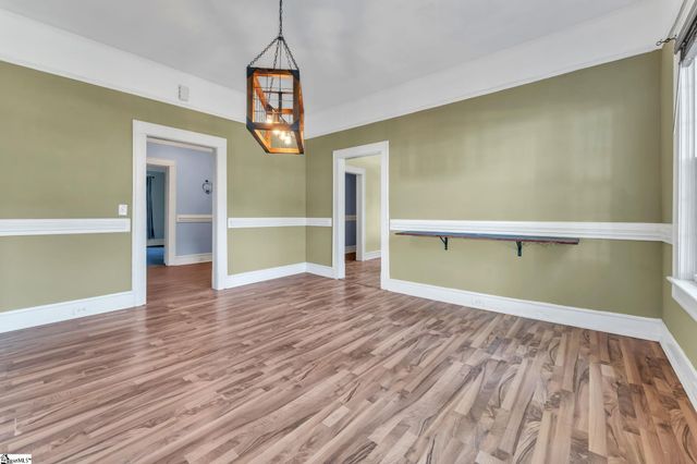 400 King Street, Easley, SC 29640