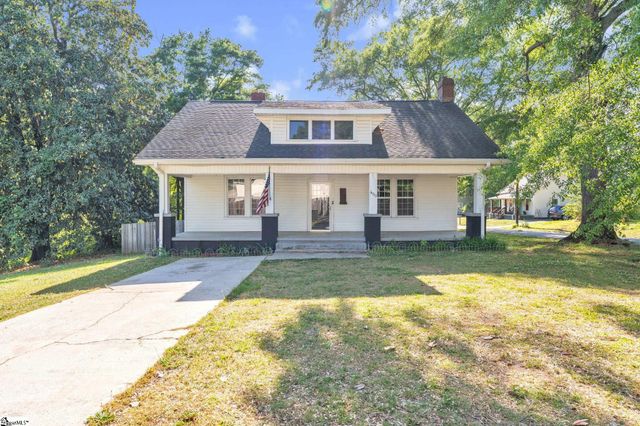 400 King Street, Easley, SC 29640