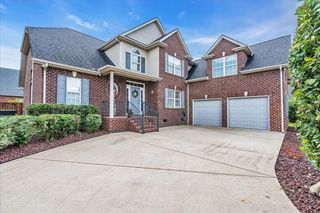 424 Annadel St, Murfreesboro, TN 37128