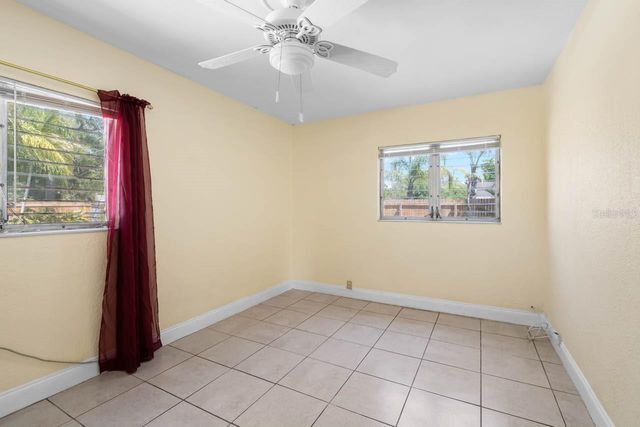 301 5TH AVENUE NW, Ruskin, FL 33570