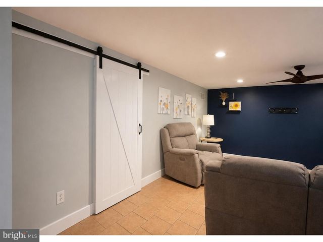 2767 FERNWOOD AVE, Abington, PA 19001