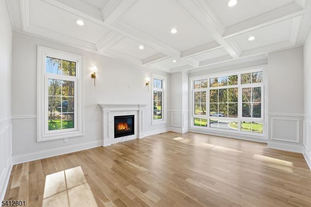 2 Heather Ln, Scotch Plains Twp., NJ 07076