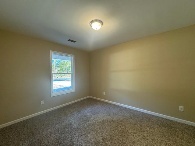 1 Ramblewood Lane, Wedgefield, SC 29168