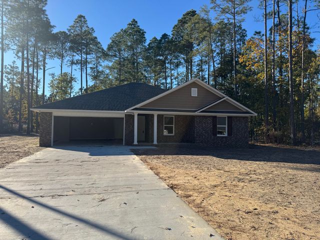 1 Ramblewood Lane, Wedgefield, SC 29168