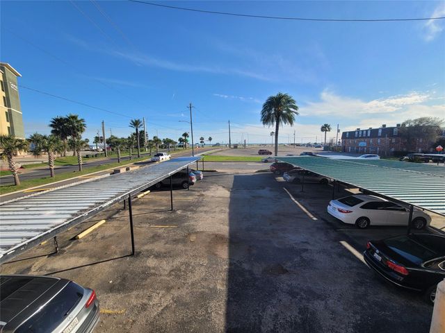 215 Postoffice Street 804, Galveston, TX 77550