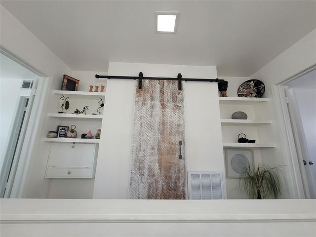 215 Postoffice Street 804, Galveston, TX 77550