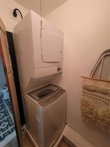 215 Postoffice Street 804, Galveston, TX 77550