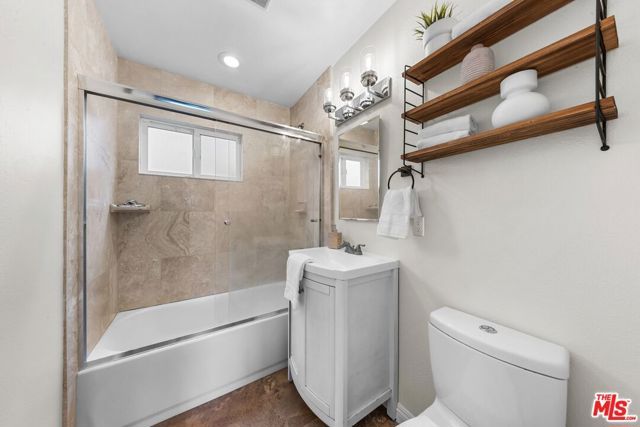 643 Pacific Street, Santa Monica, CA 90405