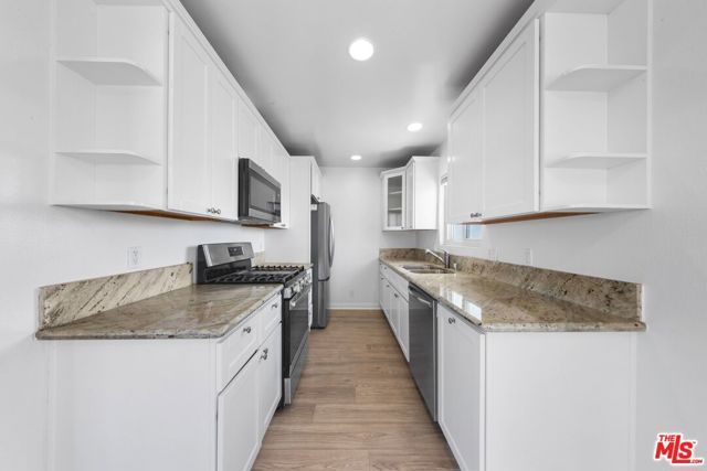 643 Pacific Street, Santa Monica, CA 90405