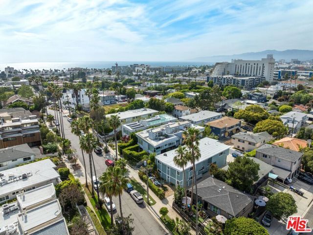 643 Pacific Street, Santa Monica, CA 90405