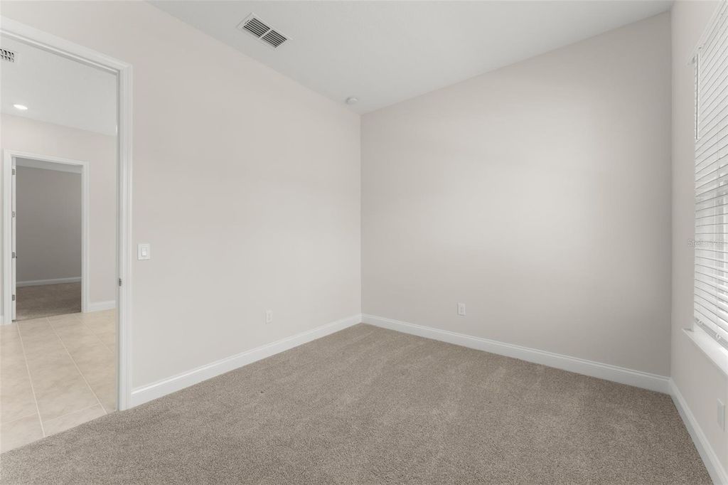 Image 16 of property listing at 13550 MCMILLAN DRIVE, Orlando, FL 32827