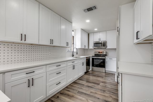 3410 Clearfield, San Antonio, TX 78230