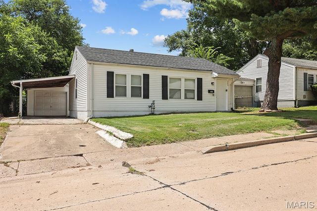 345 Mueller Avenue, Ferguson, MO 63135