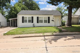 345 Mueller Avenue, Ferguson, MO 63135