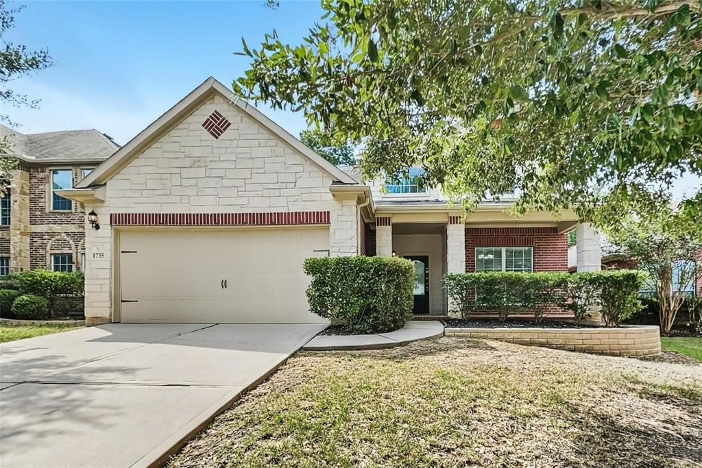 1735 Park Oak Drive, Conroe, TX 77304