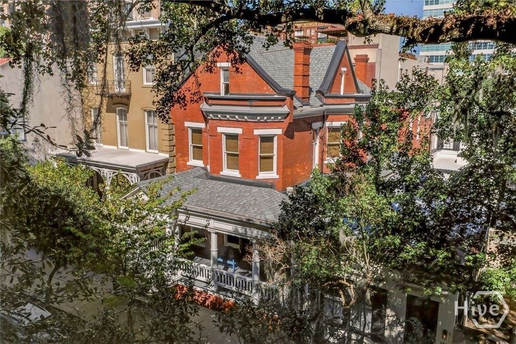 Image 43 of property listing at 106 E Harris Street, Savannah, GA 31401
