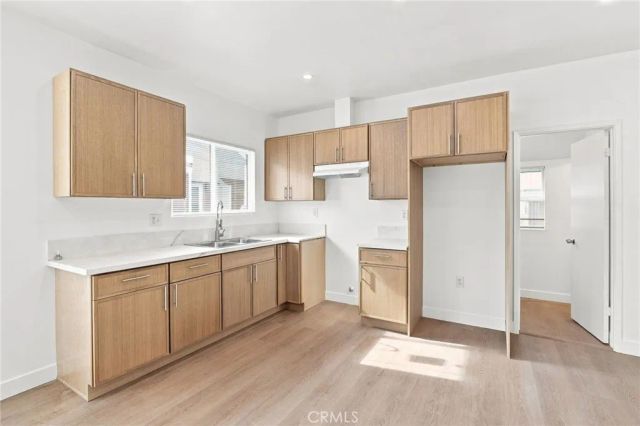 1223 E 35th, Los Angeles, CA 90011