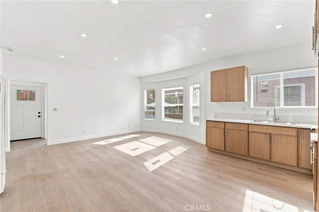 1223 E 35th, Los Angeles, CA 90011