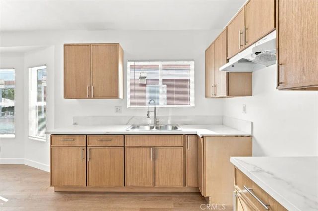 1223 E 35th, Los Angeles, CA 90011