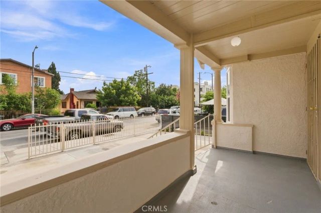 1223 E 35th, Los Angeles, CA 90011