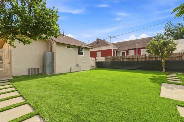 1223 E 35th, Los Angeles, CA 90011