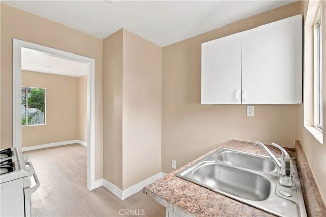 1223 E 35th, Los Angeles, CA 90011