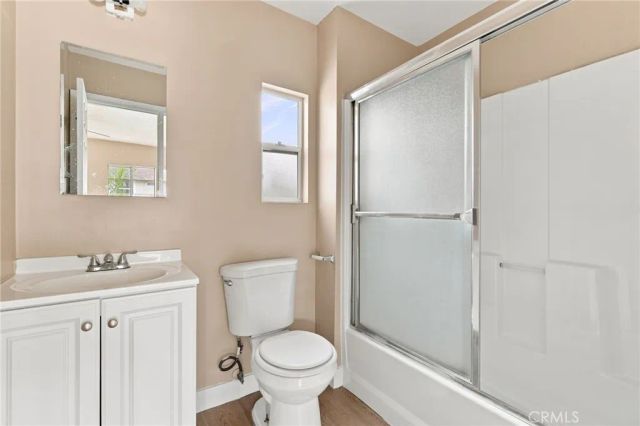 1223 E 35th, Los Angeles, CA 90011