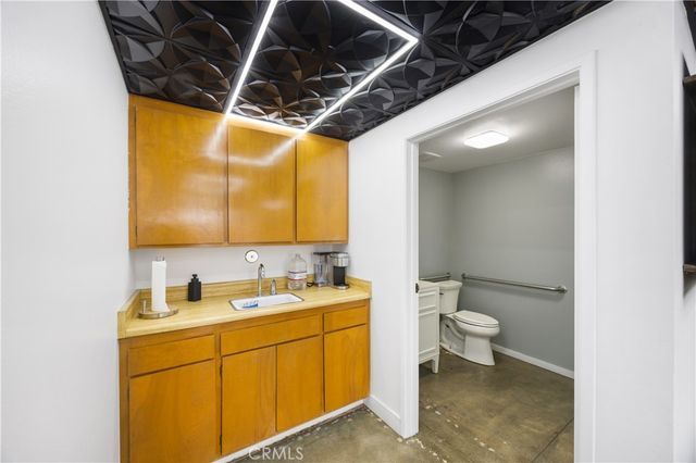 14128 Paramount Blvd, Paramount, CA 90723