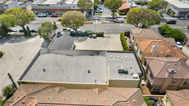 14128 Paramount Blvd, Paramount, CA 90723
