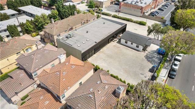 14128 Paramount Blvd, Paramount, CA 90723
