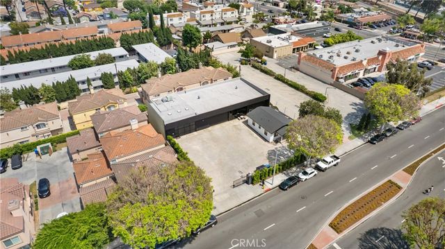 14128 Paramount Blvd, Paramount, CA 90723