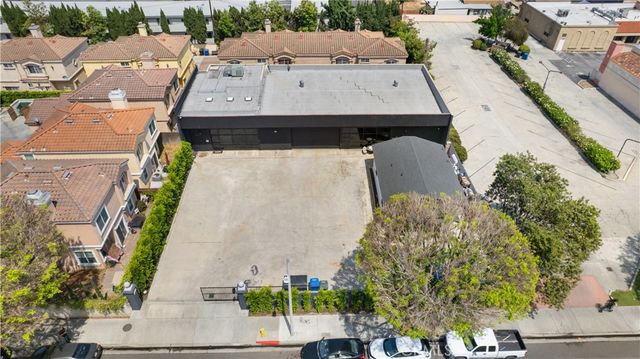 14128 Paramount Blvd, Paramount, CA 90723