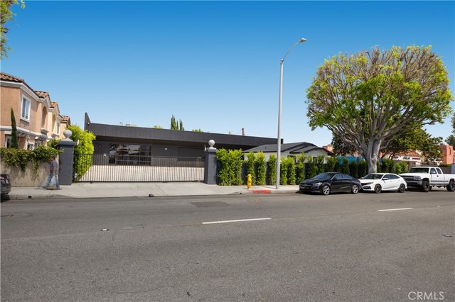 14128 Paramount Blvd, Paramount, CA 90723