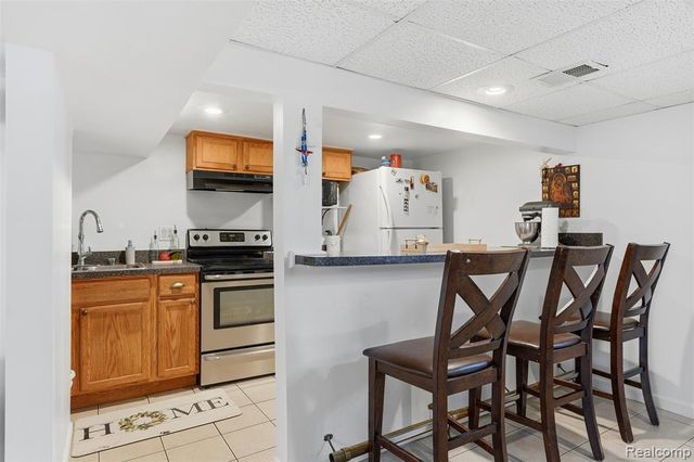 435 N Melborn Street, Dearborn, MI 48128