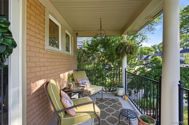 435 N Melborn Street, Dearborn, MI 48128