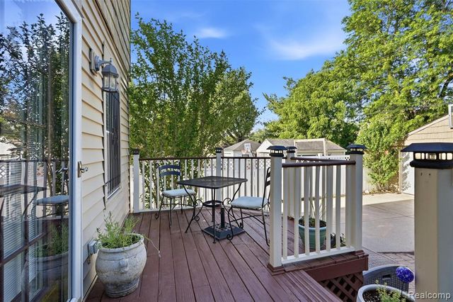 435 N Melborn Street, Dearborn, MI 48128