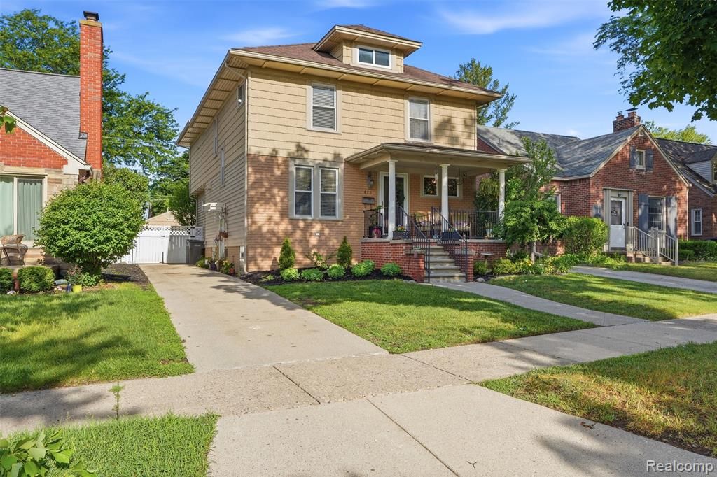 435 N Melborn Street, Dearborn, MI 48128