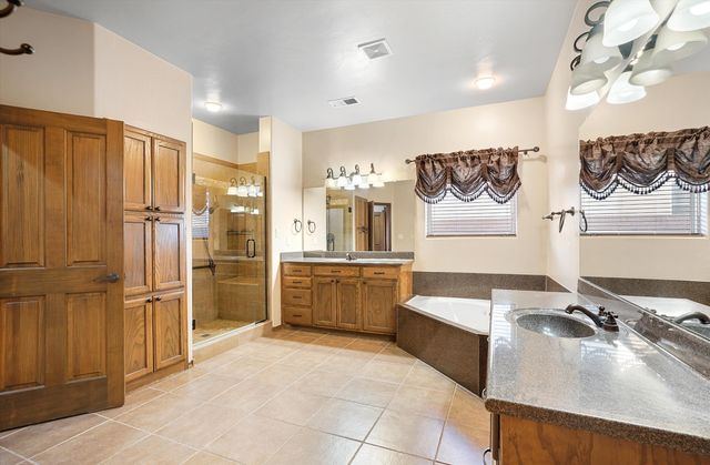 2821 Cedro Lane SE, Rio Rancho, NM 87124