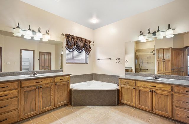 2821 Cedro Lane SE, Rio Rancho, NM 87124