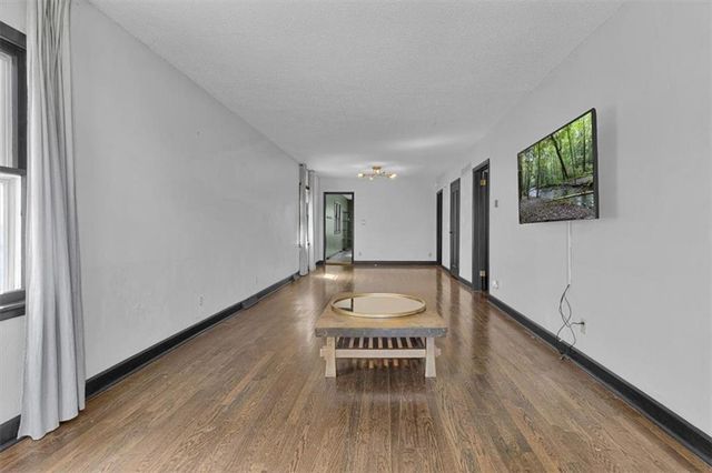 1811 Pendleton Avenue, Kansas City, MO 64124