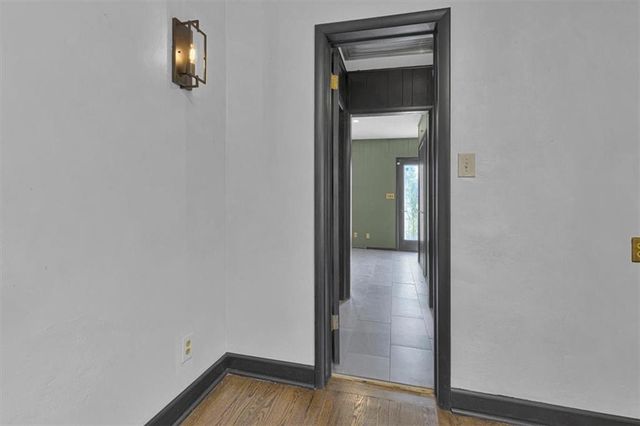 1811 Pendleton Avenue, Kansas City, MO 64124