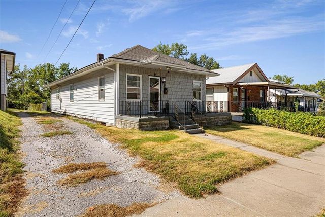 1811 Pendleton Avenue, Kansas City, MO 64124