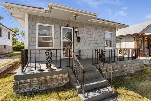 1811 Pendleton Avenue, Kansas City, MO 64124