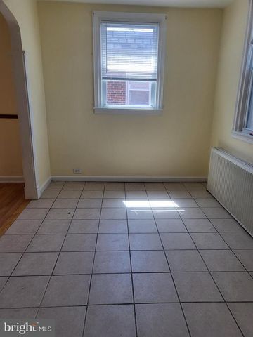 1037 FANSHAWE ST, Philadelphia, PA 19111