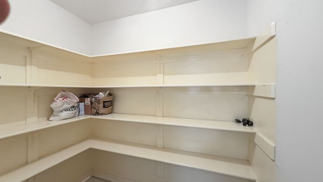 2412 Jolinda Lane, Whitesboro, TX 76273