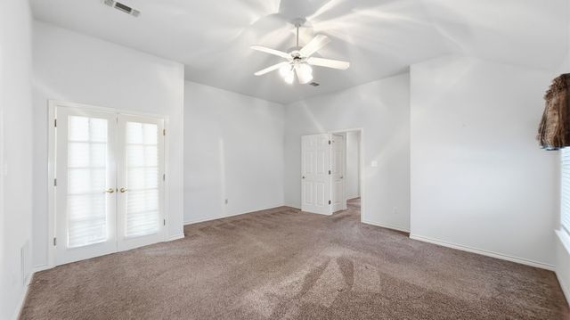2412 Jolinda Lane, Whitesboro, TX 76273