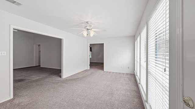 2412 Jolinda Lane, Whitesboro, TX 76273