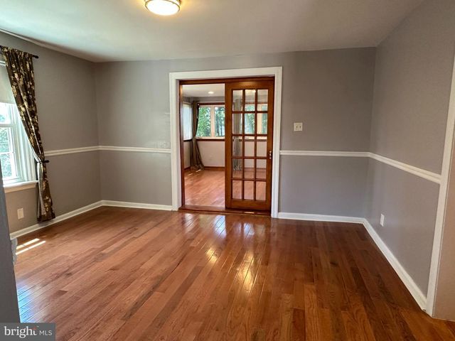 64 WARRIOR RD, Drexel Hill, PA 19026
