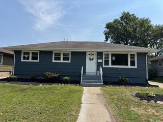 1407 N Woodlawn Avenue, Griffith, IN 46319
