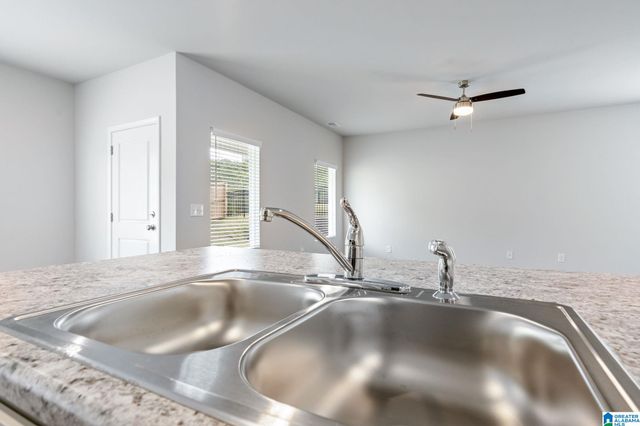 335 JEMISON TRAILS DRIVE, Jemison, AL 35085